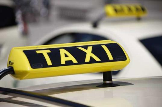 geparktes fahrzeug beschädigt fahrerflucht